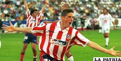 El “Niño” Torres llegó a los 250 partidos con el Atlético