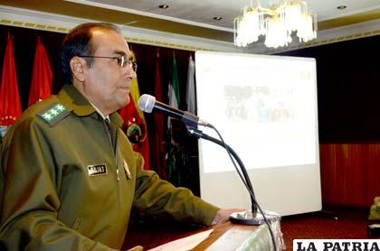 El coronel Rojas dio su informe ante instituciones públicas