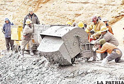 Es imperiosa una modernización de nuestra minería y metalurgia