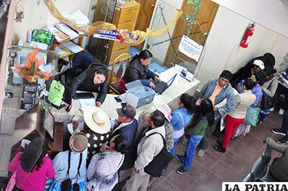 En el 2015 Sereci Oruro extendió 205.097 certificados de diversa índole
