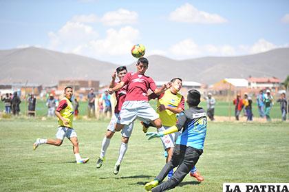 Gastón Mealla entrenó momentáneamente con el plantel