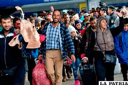 En 2015 se registró un récord histórico del ingreso de solicitantes de asilo a Alemania /vanguardia.com