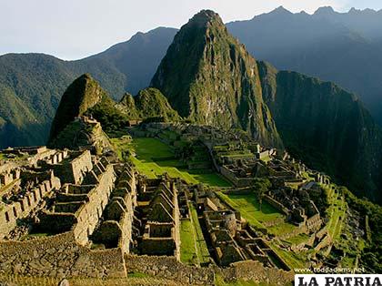 Machu Picchu es una impresionante ciudadela inca situada en Cuzco (Perú)
