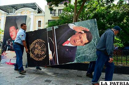 El Parlamento, de mayoría opositora, retiró imágenes del fallecido Hugo Chávez