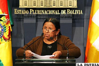 La ex ministra de Desarrollo Rural y Tierras, Nemesia Achacollo /PRESIDENCIA.GOB.BO