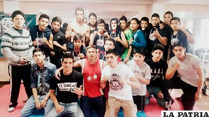 Deportistas dedicados a las artes marciales mixtas 