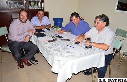 Directivos de la FBF se reunieron ayer en Tarija