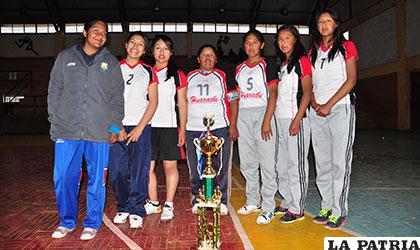 El plantel de San Antonio de Colcha 
