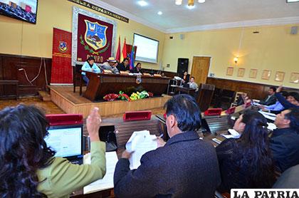 Asamblea aprueba ley que declara emergencia por sequía en Oruro