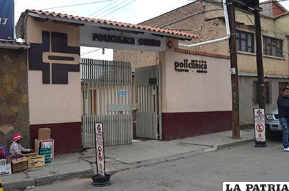 El herido por las esquirlas de proyectil de arma de fuego fue atendido en la Policlínica Oruro