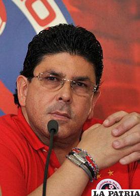 Fidel Kuri Grajales fue suspendido por un año