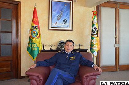 Comandante de la FAB, Celier Aparicio Arispe, confirmó transferencia de predios de Inti Raymi