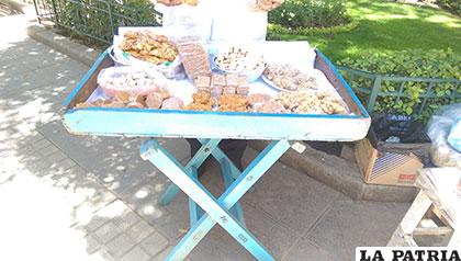La cajita donde se exponen los dulces