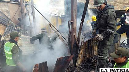 Gran incendio en la Empresa Minera Huanuni causó zozobra entre 
trabajadores y policías