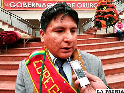 El nuevo corregidor de Huayña Pasto Grande, Carlos Gutiérrez