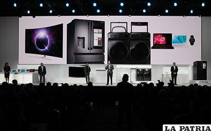 Durante la presentación de la amplia gama de innovaciones que Samsung Electronics tiene para este 2017