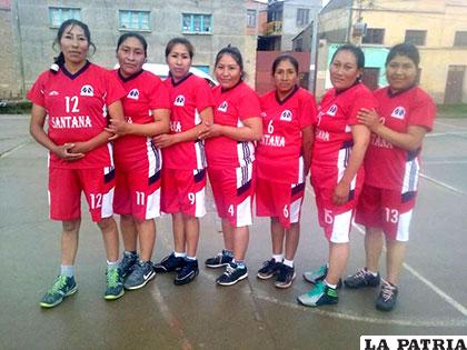 Las jugadoras del equipo de Santana que vencieron a San Miguel