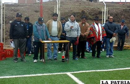 Durante el acto de inauguración del campeonato de fútbol