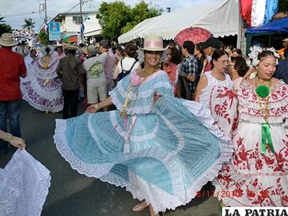 En busca de revalorizar el atuendo tradicional de la mujer panameña /blogspot.com