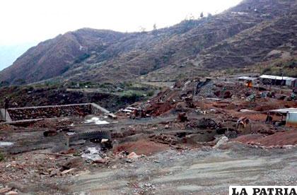 Actividad minera a los pies del Illimani /ELDIARIO.NET