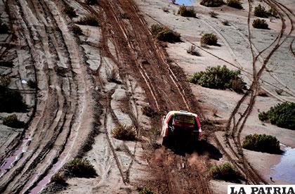 La lluvia y el barro, fueron características en la octava etapa