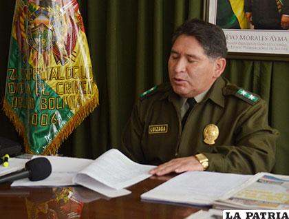 El director de la Felcc, teniente coronel Iván Luizaga recomendó a la ciudadanía a cuidar su dinero