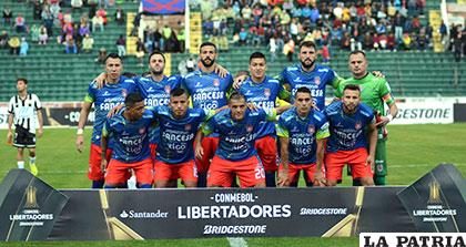 Universitario con la ilusión de hacer un buen partido el viernes en Montevideo