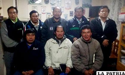 El nuevo directorio de la Agremiación de ex Futbolistas de Oruro