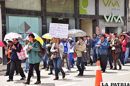 Jubilados no apoyan la protesta de médicos y trabajadores de la CNS