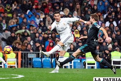 Cristiano Ronaldo a pesar de anotar un gol, fue el que más silbidos recibió