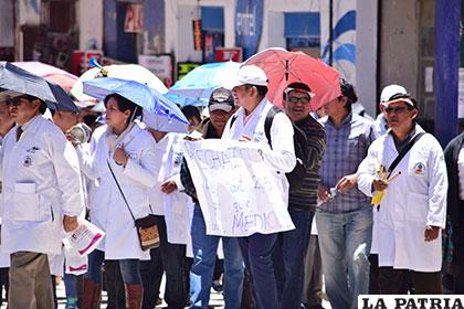 Médicos continuarán con protestas en todo el país /Archivo