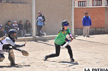 Oruro tiene la posibilidad de organizar el torneo nacional de softbol Sub-17