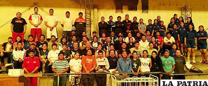 Oruro el 2017 organizó una clínica de entrenadores con buena cantidad de participantes
