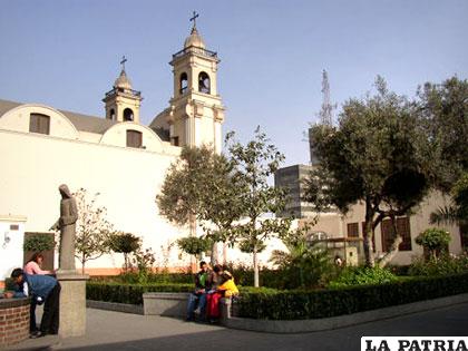 Claustro de Santa Rosa de Lima /WIKIPEDIA.ORG