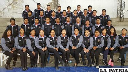 Colegiados de la Asociación de Árbitros y Oficiales de Mesa de Básquetbol Oruro