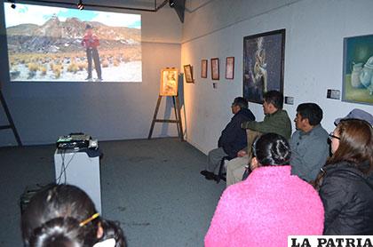 Capacitación a los artistas plásticos sobre el Carnaval de Oruro
