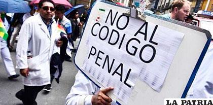 Nuevo Código Penal disparó el conflicto social en el país a finales del 2017 /es.panampost.com