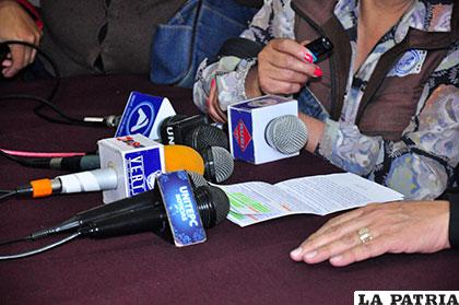 El Tribunal de ?tica recomendó que el nuevo Código asuma la información y la comunicación más allá de una simple acción instrumental