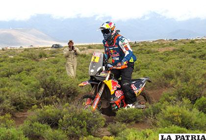 Matthias Walkner ganó la décima etapa y ocupa el primer lugar en la general