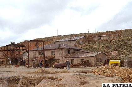 Campamento minero que podría ser parte de un circuito turístico junto con los Muros de Chacara
