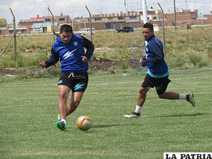 Carlos Saucedo llegó a Oruro e inmediatamente se puso a entrenar