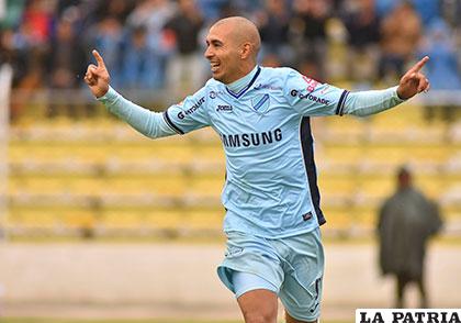 Marcos Riquelme hizo doblete, el primero anotó a los 50 segundos /APG