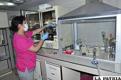 Laboratorios públicos requieren mayor personal para afrontar el SUS/LA PATRIA ARCHIVO