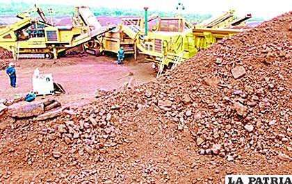 Aún no se inició el proyecto de construcción de la siderúrgica en el Mutún, una empresa china se adjudicó el proyecto