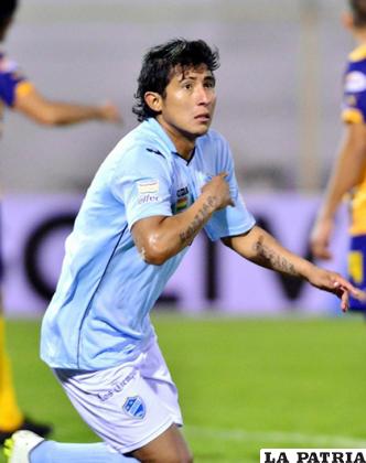 RODRIGO BORDA - Cochabambino, nacido el 11 de febrero de 1992, se desempeña de mediocampista con buena proyección por los costados, sus inicios se remontan al 2011 cuando debutó en Aurora, luego jugó en La Paz FC, Nacional y Real Potosí, ahora llega al cuadro orureño con muchas ganas de mostrar todo su potencial y brillar con luz propia.
