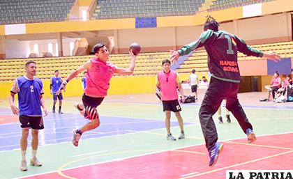 Oruro volverá a reunir a los mejores deportistas del handball en la categoría Juvenil /Archivo LA PATRIA