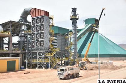 Una de las obras que se entregará en febrero es la planta de cemento /GAD-ORU