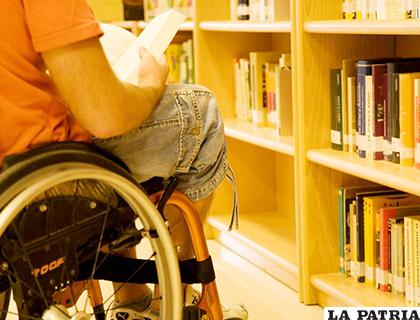 Pocos colegios tienen rampas de acceso para estudiantes en silla de ruedas /diariodigital.uja.es