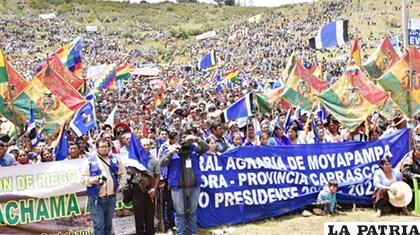 Concentración de masistas en Epizana proclamó a Evo Morales para próximas elecciones/Cambio.bo