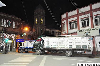 En la noche el centro continuaba bloqueado /LA PATRIA - FERNANDO RODRÍGUEZ